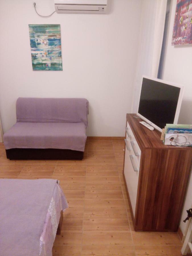 Apartmani Lomar Stari Grad  Ngoại thất bức ảnh